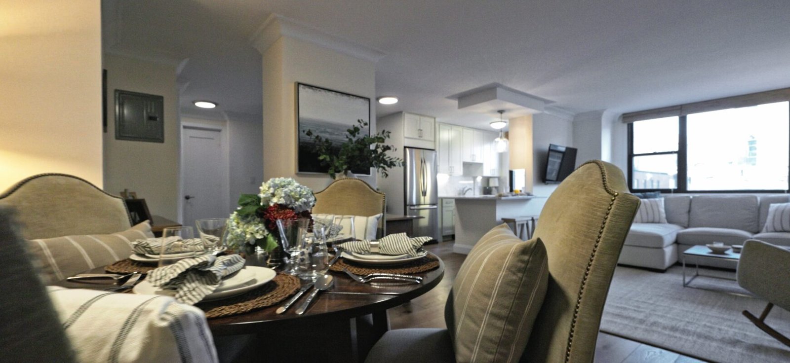 Timeline 1_01_01_14_00