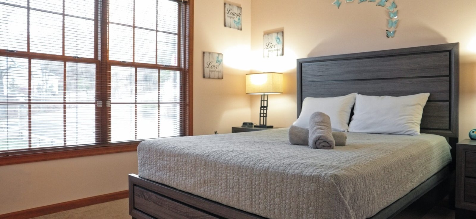 Timeline 1_01_01_27_00